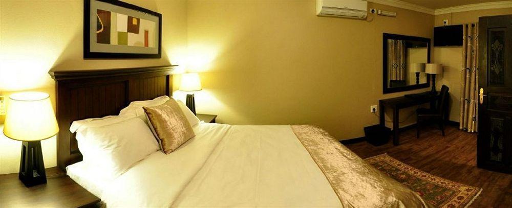 Eco Park Lodge Центурион Экстерьер фото
