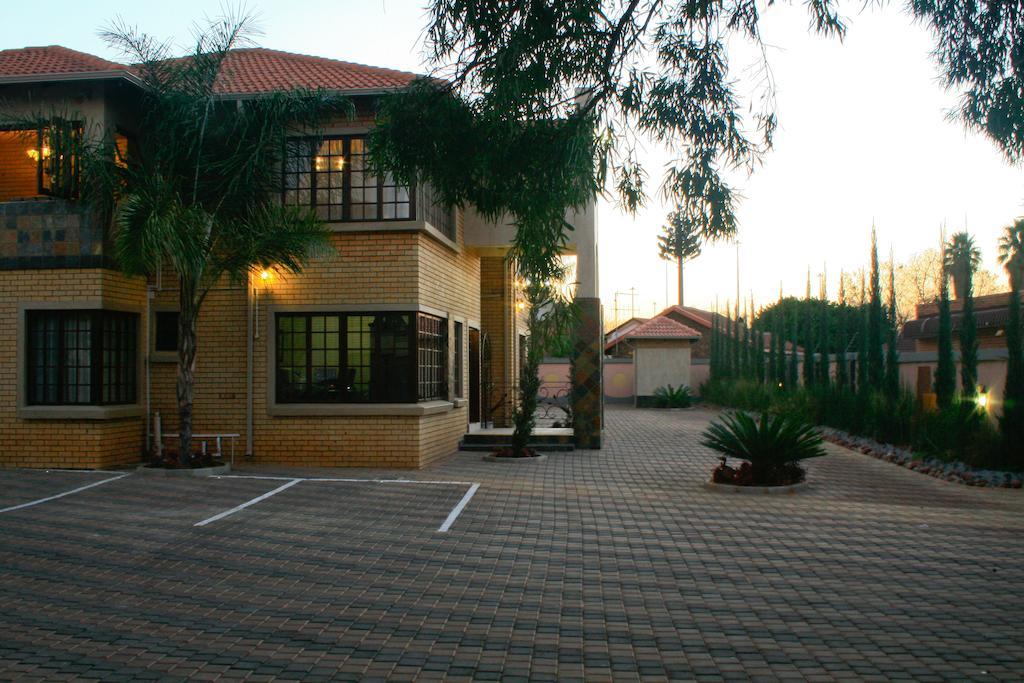 Eco Park Lodge Центурион Экстерьер фото