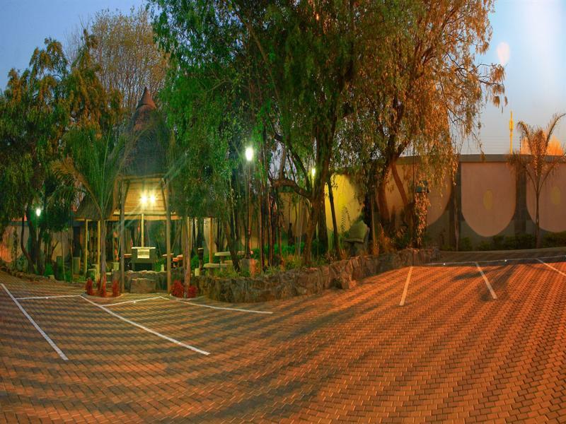 Eco Park Lodge Центурион Экстерьер фото